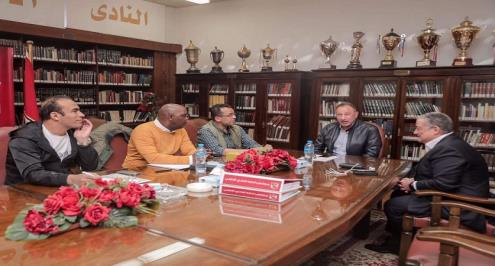 "قضية وأزمة عالمية وراحة لم تكتمل".. ماذا حدث في مفاوضات الأهلي مع المدربين في 4 سنوات؟